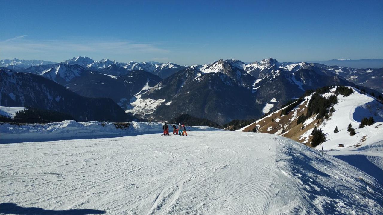 Appartement T2 A Bernex Avec Wifi, Vue Sur Montagne ภายนอก รูปภาพ